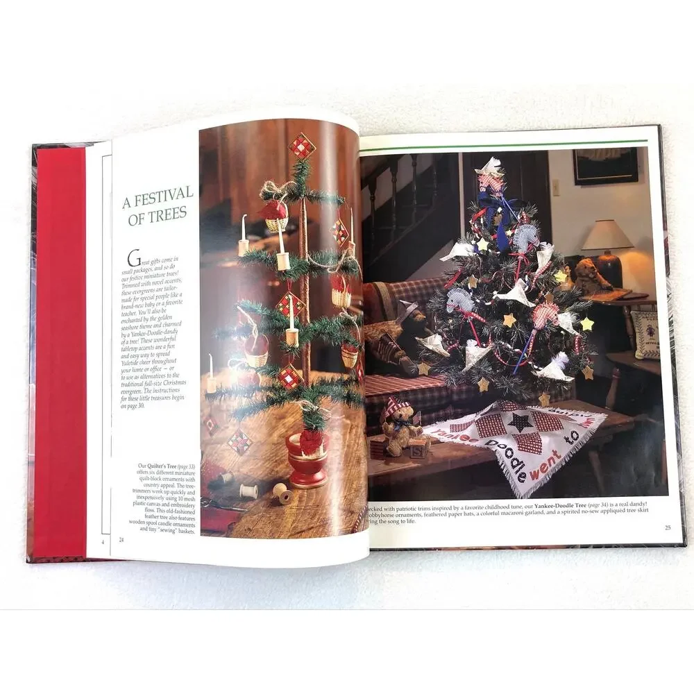 The Spirit of Christmas Book 10 Leisure Arts Holiday Craft ISBN 094223765X Vtg.